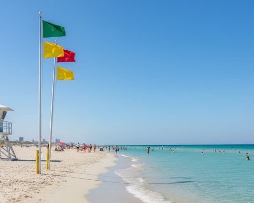 tipos-de-banderas-en-la-playa-2026